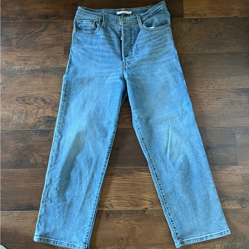 Levi’s ribcage straight jeans